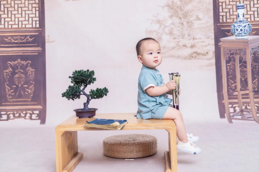 阿坝宝宝掉头发是怎么回事